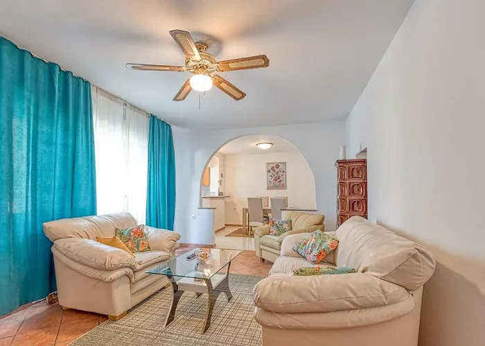 Gaby With Balcony 포레치